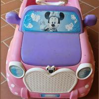 Macchina a batteria per bambina funzionante