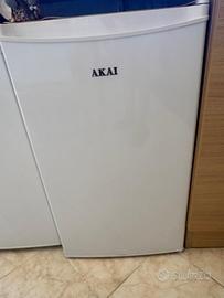 Frigorifero akai