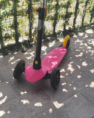 Monopattino da bambina Decathlon marca Oxelo