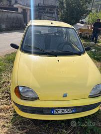 FIAT 600