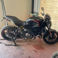 Ducati monster 821 stelth
