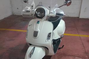 vespa gts 300 