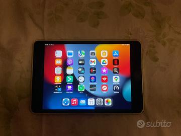 Apple iPad mini 4