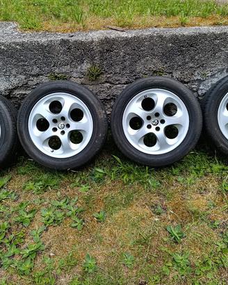 Cerchi da 16 Alfa 147