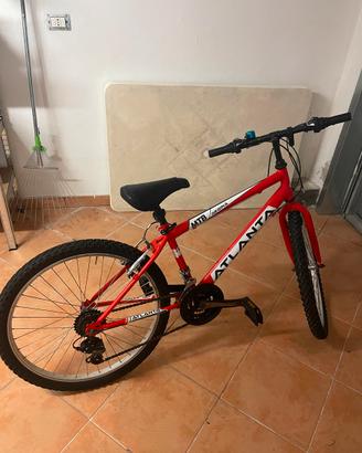 Bicicletta da ragazzi, tg. 24. Mountain bike