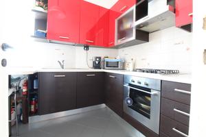 Bellusco- 3 locali ultimo piano con box