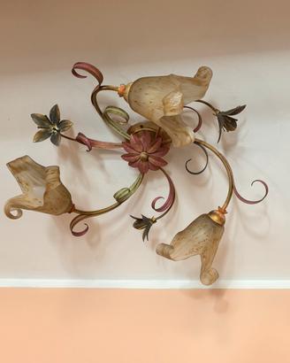 lampade varie e aplique a forma di fiori