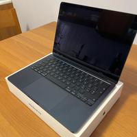 Macbook air m2 13.6