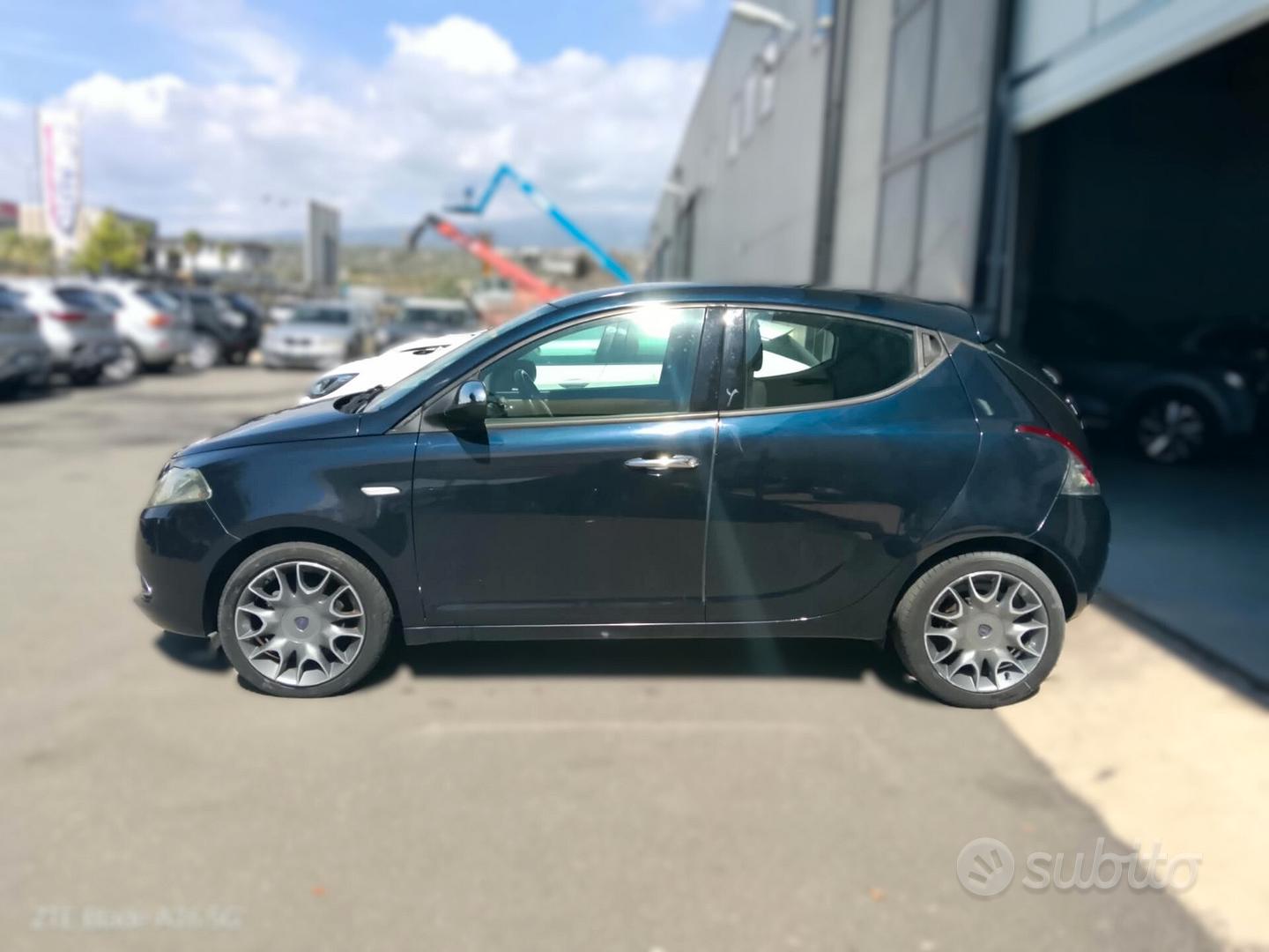 Lancia Ypsilon 2012 photo 5