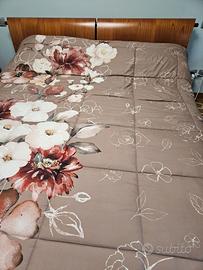 letto  con contenitore + comodino