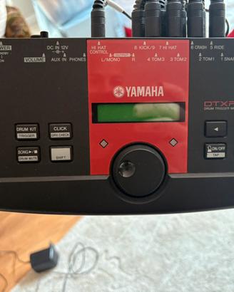 Batteria elettronica Yamaha DTXPLORER