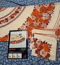 tovaglia ovale 180x240 con 12 tovaglioli 