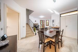 VILLA A SCHIERA A SAN MARTINO IN RIO