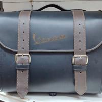 Bauletto borsone borsa pelle incisione Vespa bicol