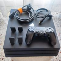 PS4 pro con joypad perfette condizioni. poco usata