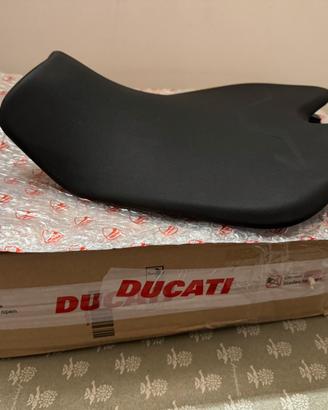 Sella bassa Ducati streetfighter v4 2025/26