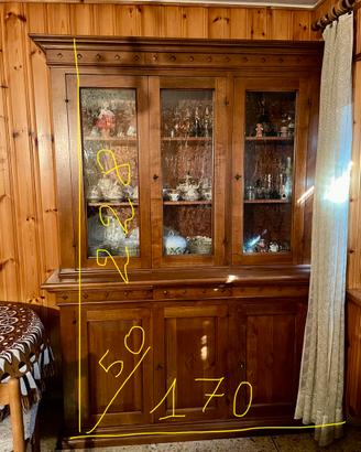 Credenza