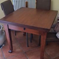 tavolo legno massello +4 sedie 