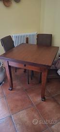 tavolo legno massello +4 sedie 