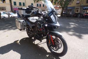 MOTO KTM 890 ADVENTURE DEL 2021 CON 32.500 km
