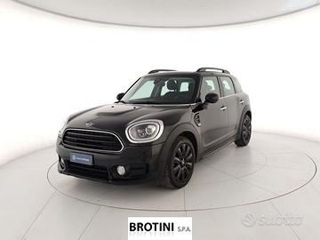 MINI Countryman One D Hype