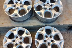 4  cerchioni lega 16"