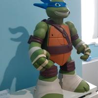 tartaruga ninja gigante