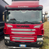 Motrice Scania P280