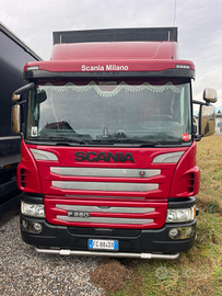 Motrice Scania P280