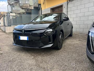 LANCIA Ypsilon Hybrid e-DCT