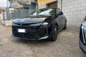 LANCIA Ypsilon Hybrid e-DCT