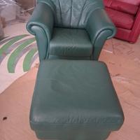 Poltrona con pouf poggiapiedi in VERA pelle verde