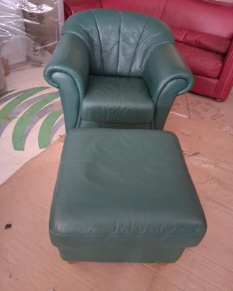 Poltrona con pouf poggiapiedi in VERA pelle verde