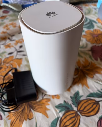 Router 4G Huawei B528s