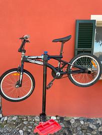 Bicicletta BMX Mbm