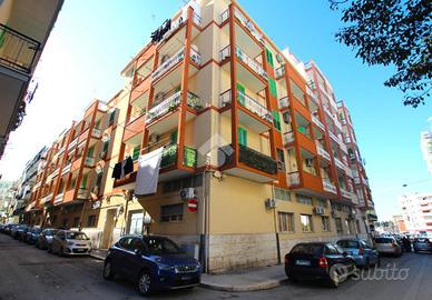 3 LOCALI A MOLFETTA