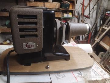 proiettore per diapositive Leitz