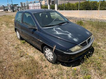 Lancia elefantino