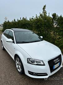 Audi A3 1.6 90cv S-line Tetto full
