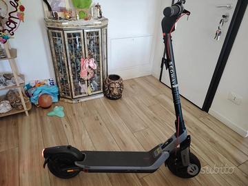 Monopattino segway nineboot e3