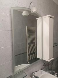 specchio con lampada per bagno 