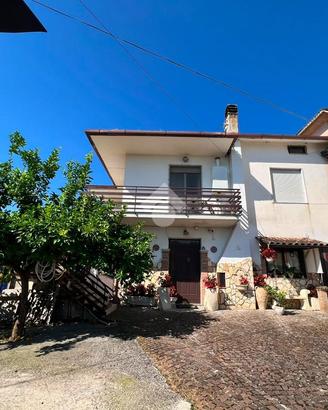 4 LOCALI A SANT'ANDREA DEL GARIGLIANO