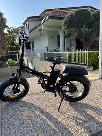 Bici elettrica pieghevole iame Fat Bike 20