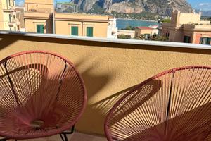 Le lunette Holiday House