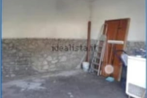 Box con serranda elettrica