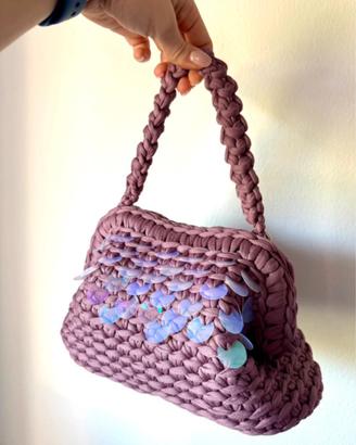 Borsa clutch con paillettes