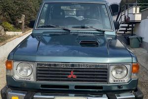 Mitsubishi Pajero Pajero 4x4 Metal Top 2.5 td 1992