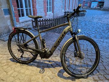 Scott E-sub Sport E-bike, bosh cx, alluminio