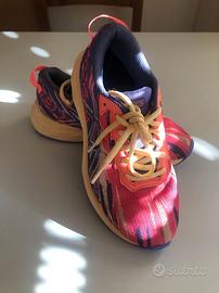 Scarpe pallavolo/sport misura 36 (22,5 cm)