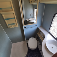 Camper mansardato 1998 su base Ford transit